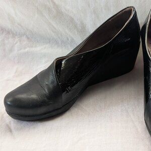 Wonders black smooth/patent two-tone leather wedge slip-ons | EU 42/US 11